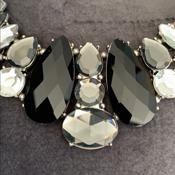 Necklace - Picture 2 of 4